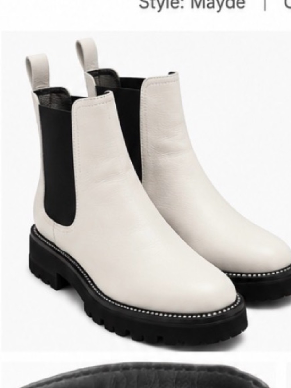 Karl Lagerfeld Mayde Leather Chelsea Boots 9 White Black Lug Sole Studded Trim